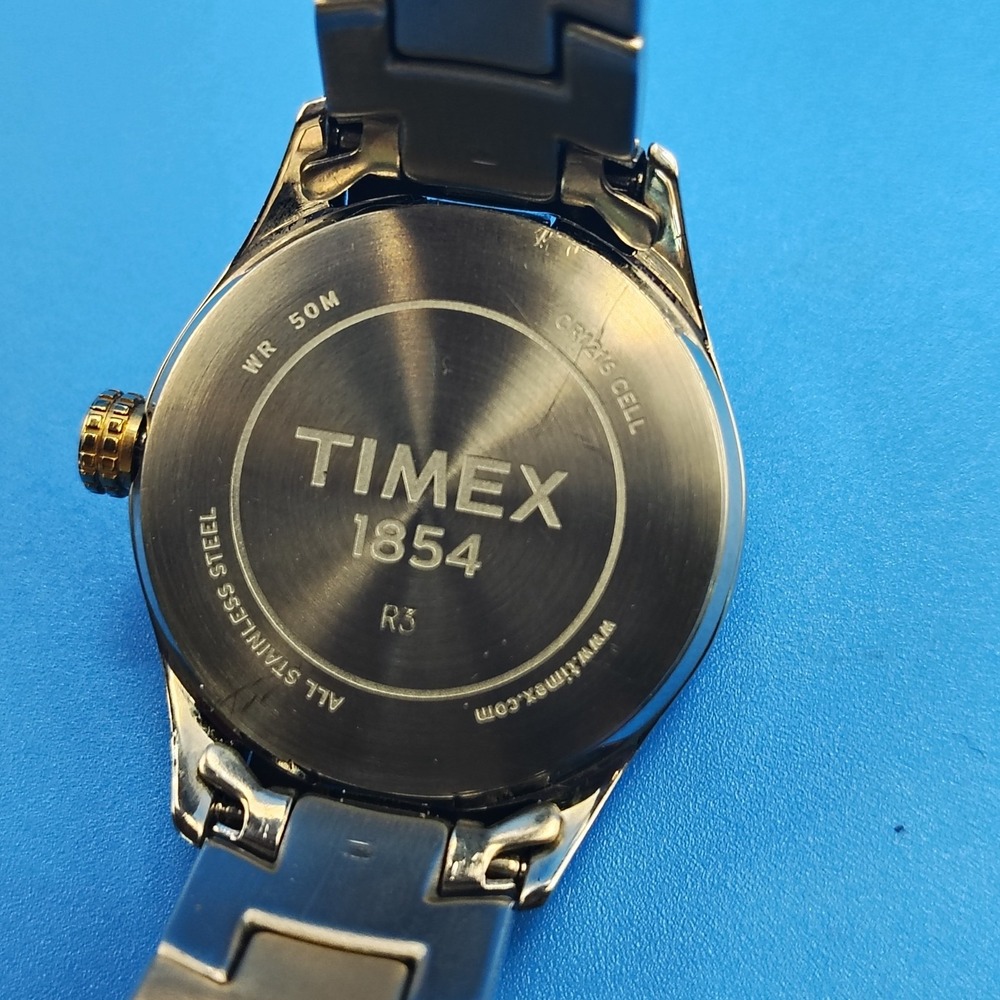 Vintage 2006 Timex Indiglo 27mm Two Tone Women's Quartz Watch Fully Restored - Picture 5 of 9